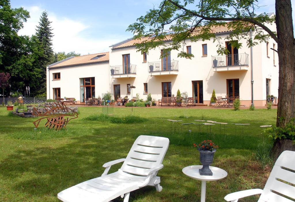 Cellino Hotel Prieros Екстериор снимка