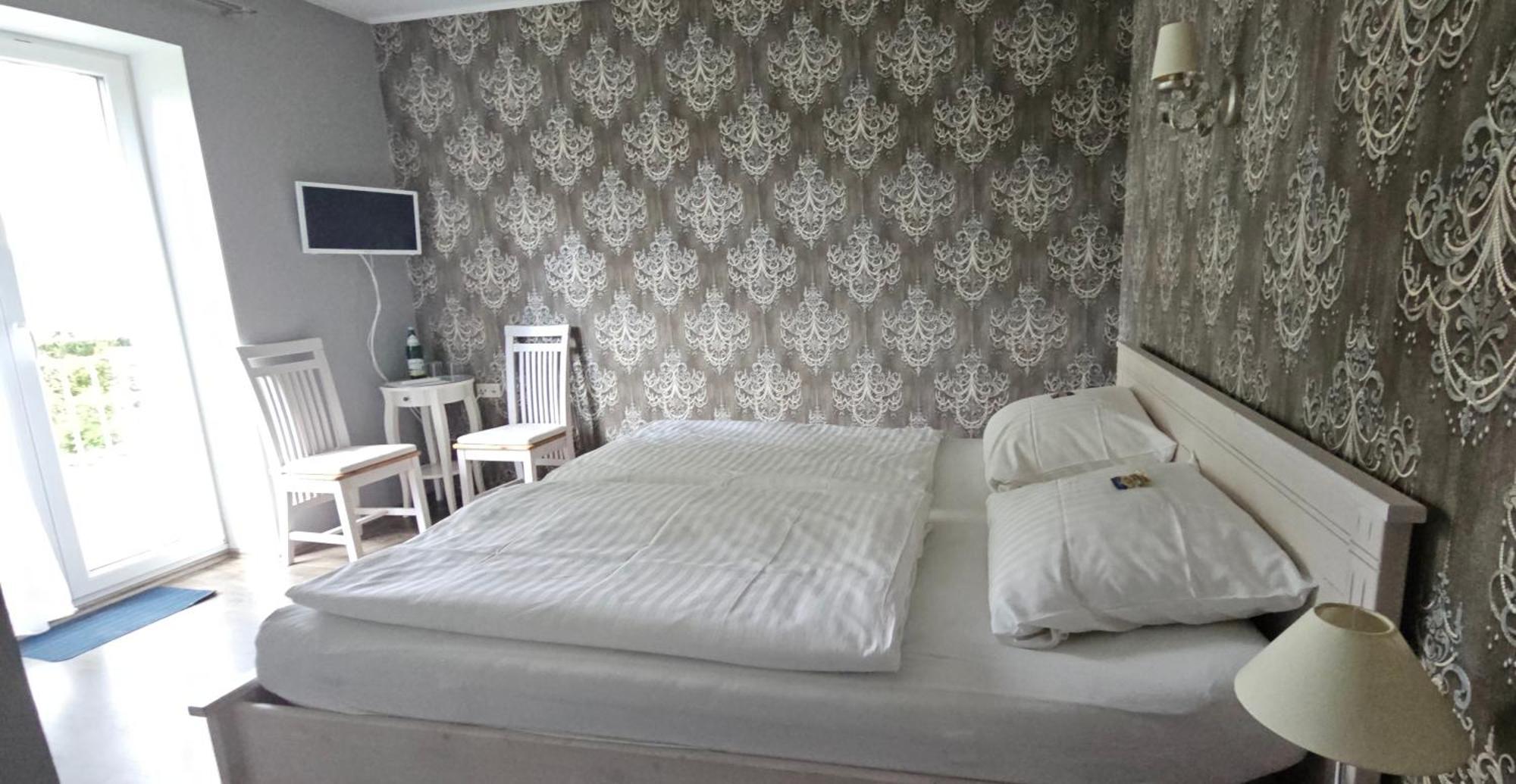 Cellino Hotel Prieros Екстериор снимка